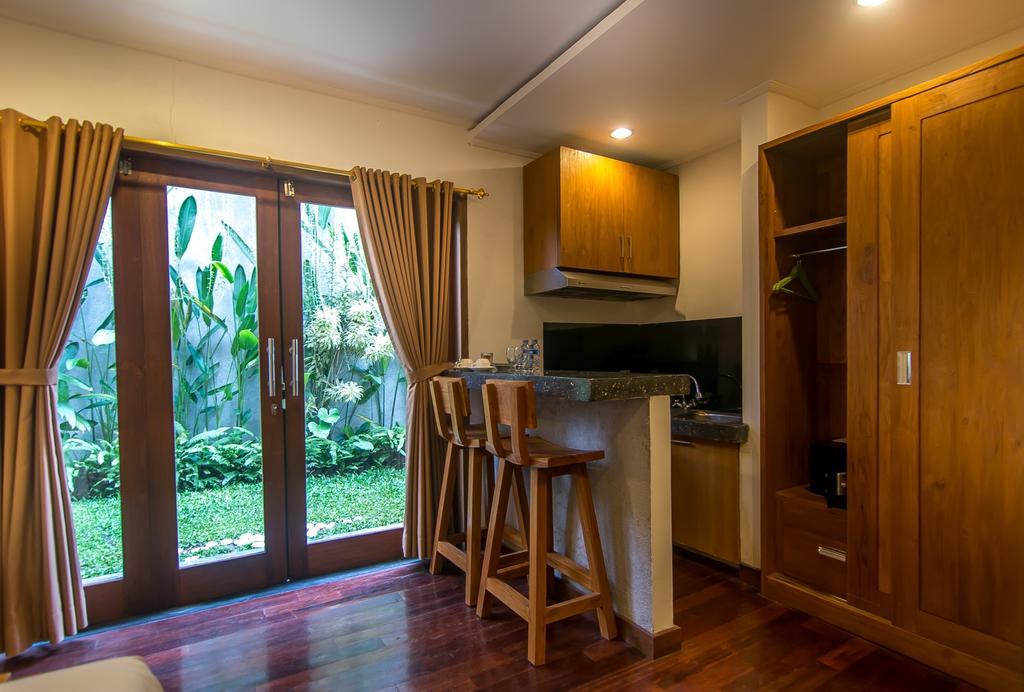 Delu Villas&Suite Kerobokan Esterno foto