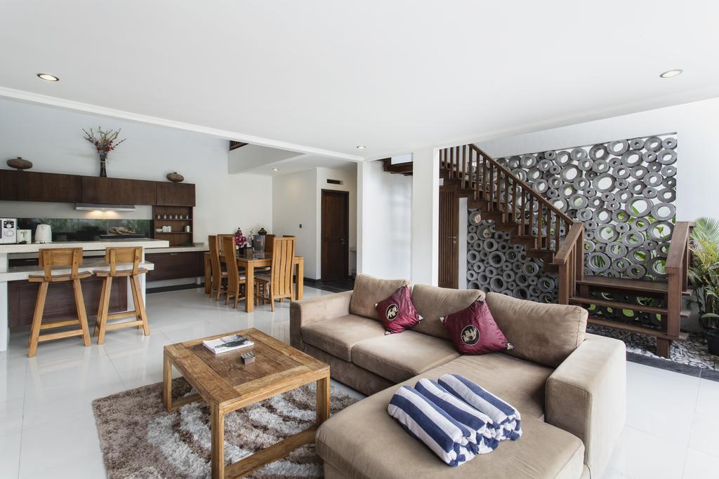 Delu Villas&Suite Kerobokan Esterno foto